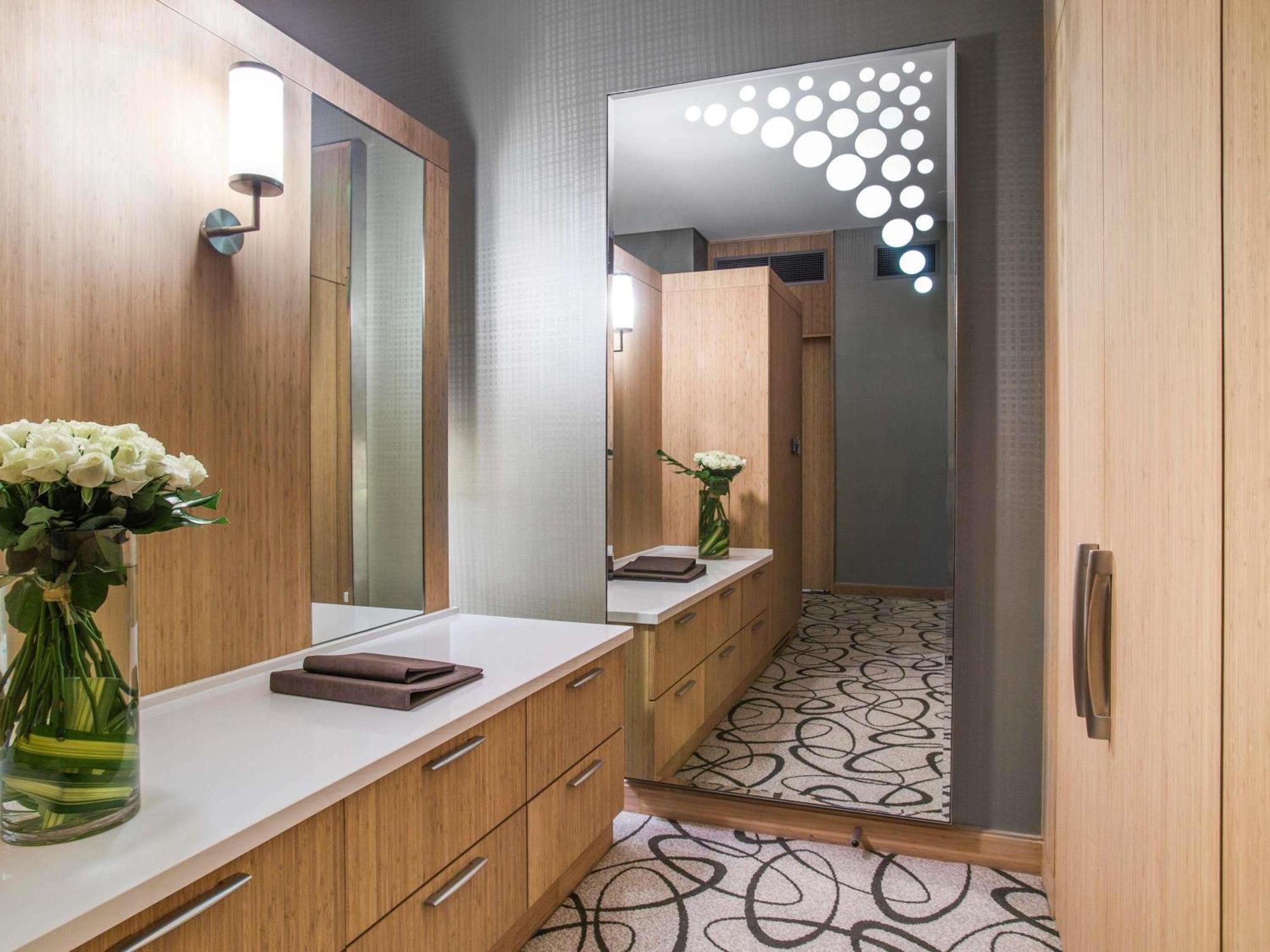 Sofitel Downtown Dubai